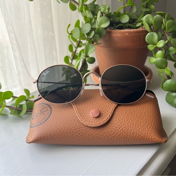 Ray-Ban Oval Polished Rose Gold Metal, Gray Lenses RB3594; brand new out of box - Picture 5 of 8